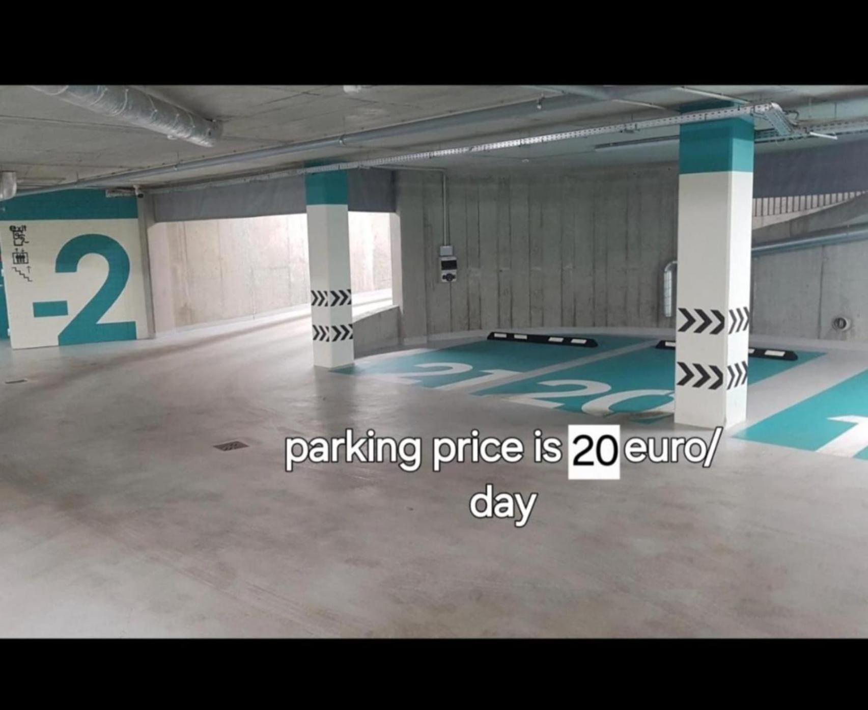 Happy Inn Emporia, Self Chek-In, Parking In The Underground Garage Vilna Exterior foto